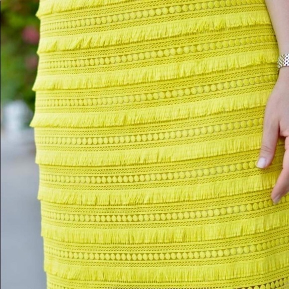 EUC J. Crew Fringe crochet dress size 4 woman’s small yellow - Picture 5 of 5